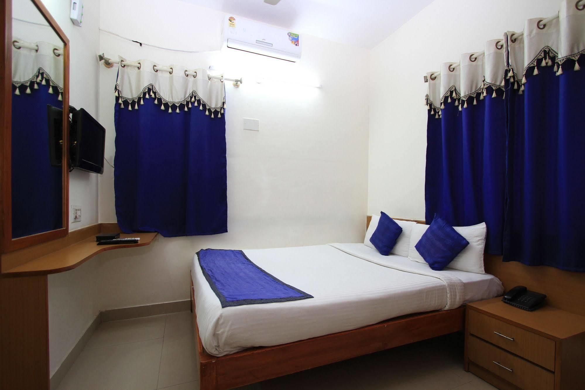 Arra Suites Kempegowda Airport Hotel Bangalore Exterior foto
