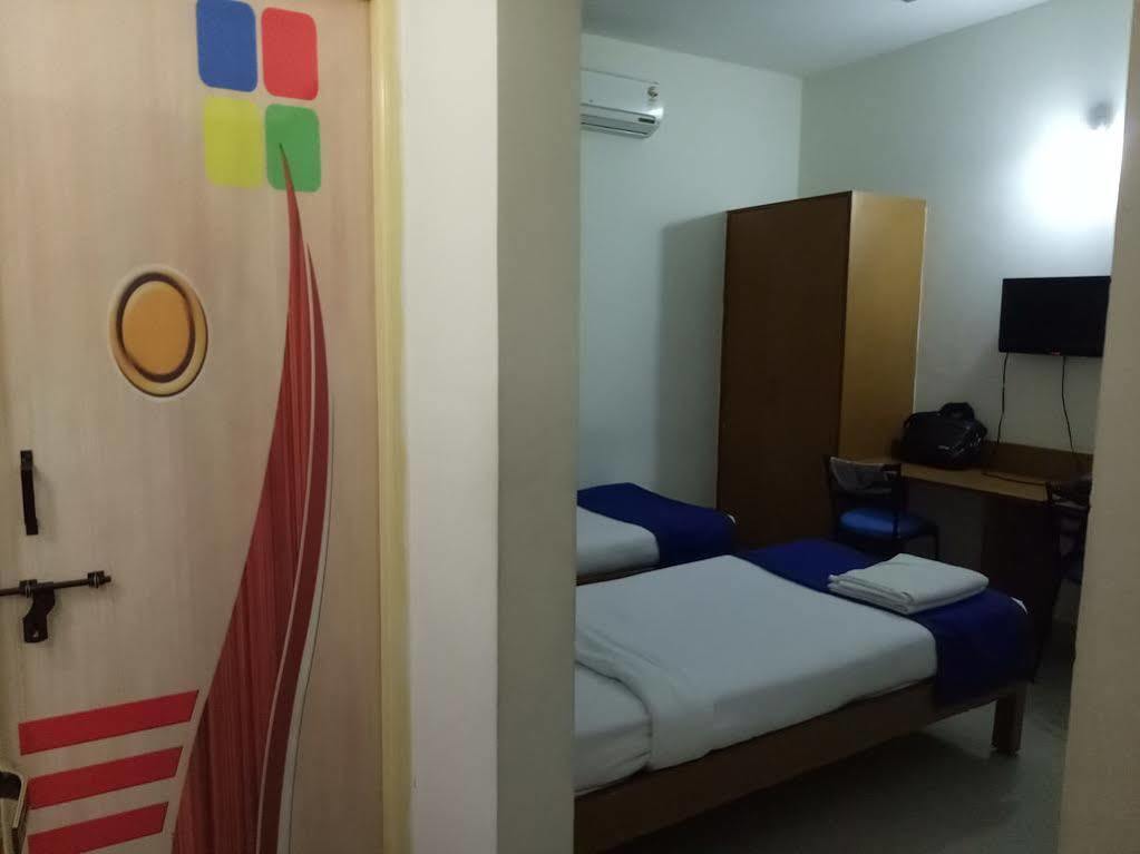 Arra Suites Kempegowda Airport Hotel Bangalore Exterior foto